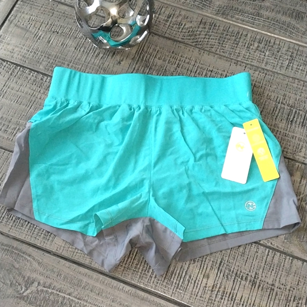 Nautica Competition. Sport  short  for women.